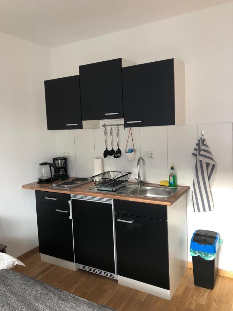 Newtown Apartments BRE Room photo