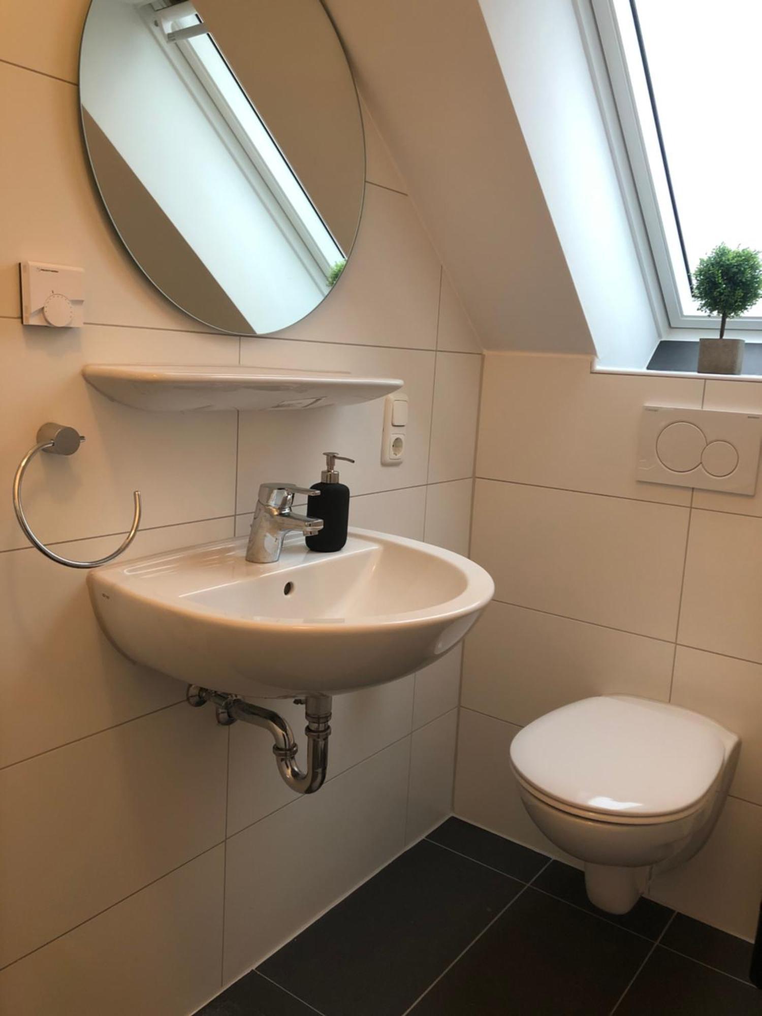 Newtown Apartments BRE Room photo